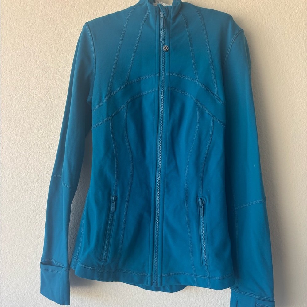 Lululemon Women's Blue Jacket